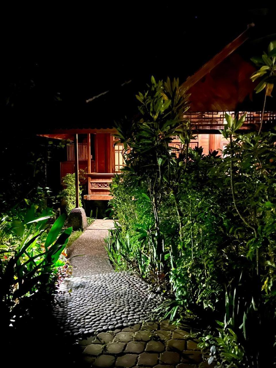 Secret Moon Beach House Jasri Dış mekan fotoğraf